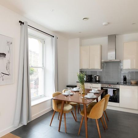 London City Apartments - Luxury And Spacious Apartment With Balcony Exterior photo