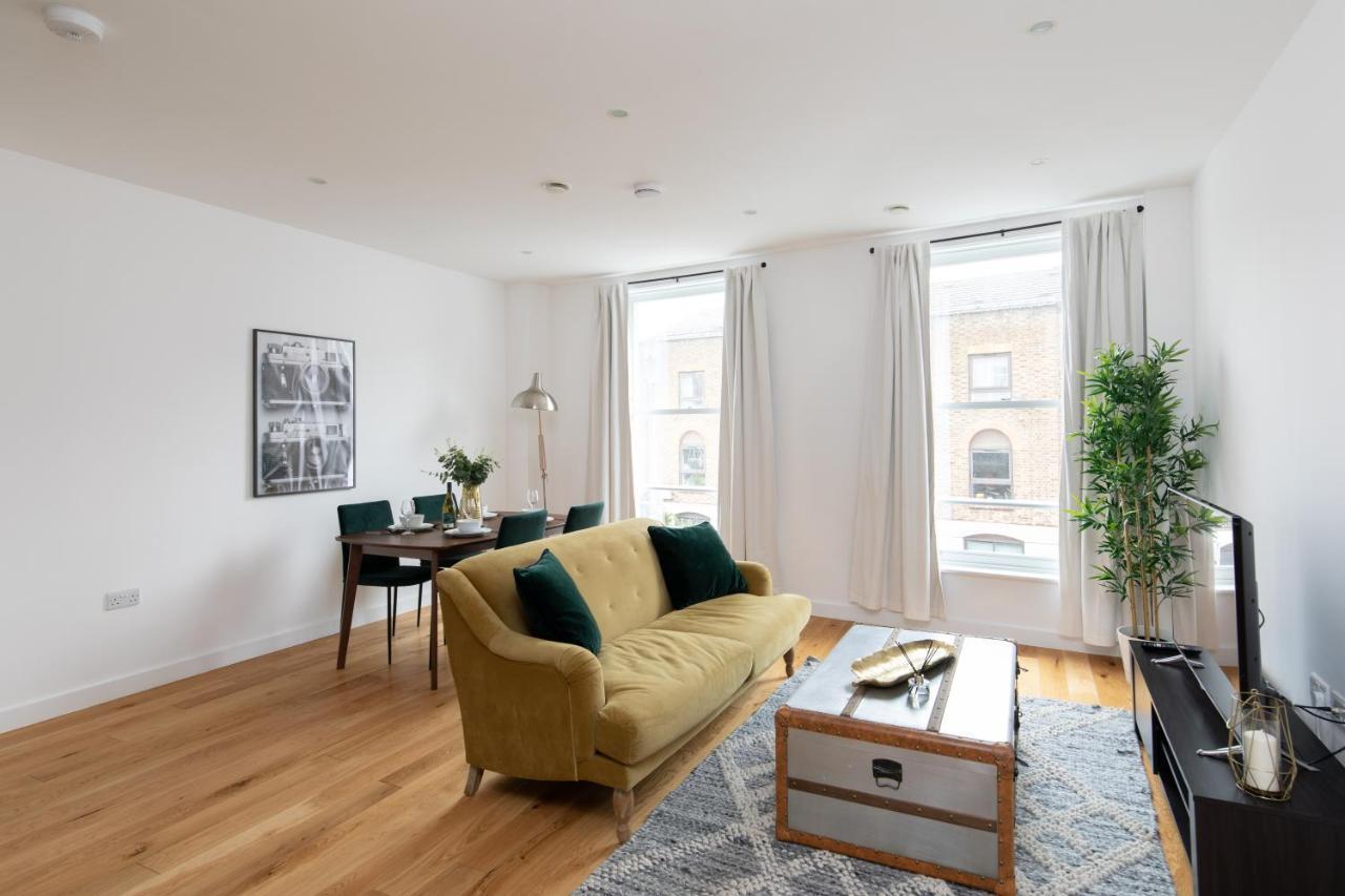 London City Apartments - Luxury And Spacious Apartment With Balcony Exterior photo